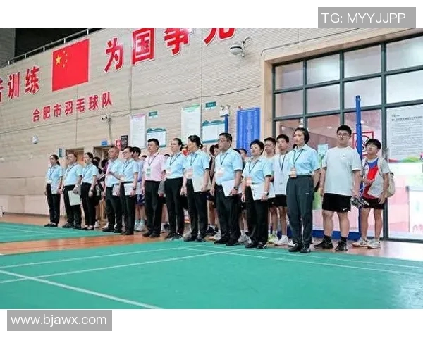 重庆羽毛球队在全国团队协作排行榜中荣获第七名展现出强大实力与团队精神